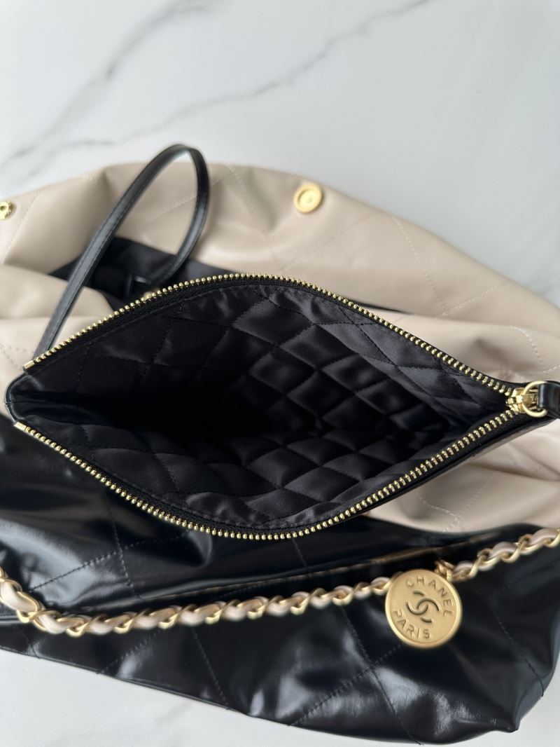 Ch**el hobo 22 bags